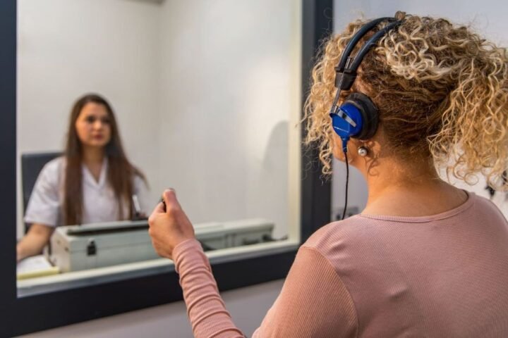 Hábitos para Cuidar la Salud Auditiva audiocentro trinidad centro auditivo ubeda revisiones audicion